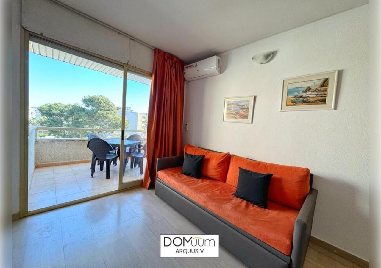 Domuum Holidays - Arquus V Salou Extérieur photo